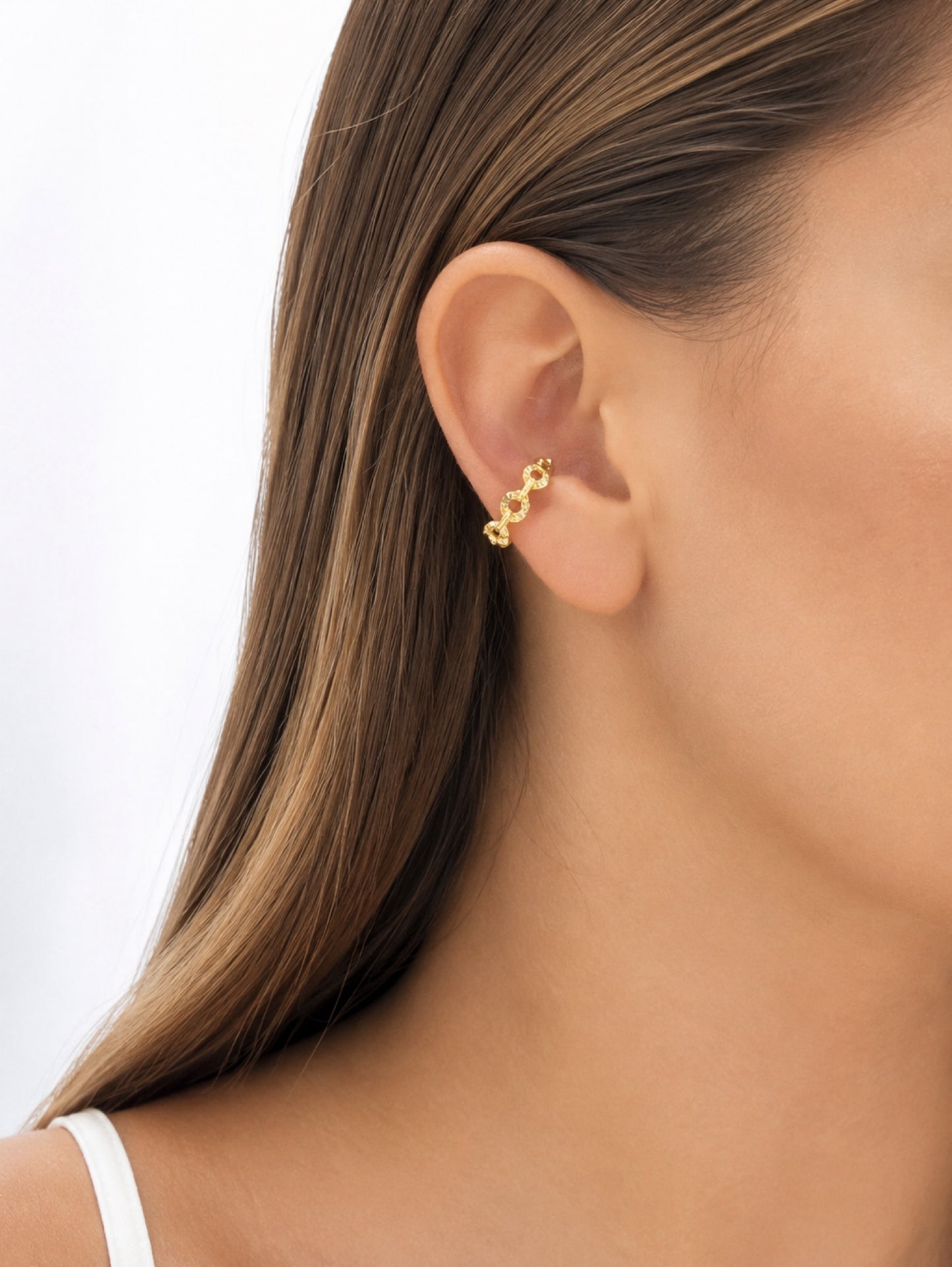 EARCUFF