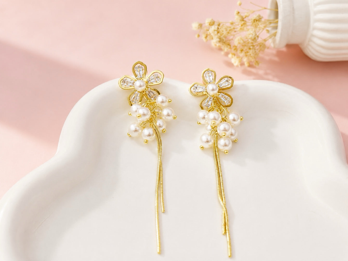 ARETES